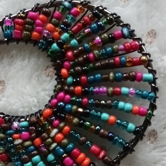 MULTI COLOR TEARDROP BEADED BOHO EARRINGS - Picture 6 of 10